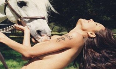 Bihayê vî sûretê Jolie 96 hezar e