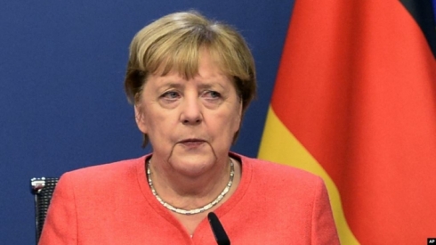 Merkel: Zêdebûna pêketinên nû yên vîrusa korona fikaran çêdike