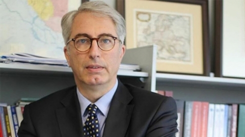 Rojnamevanekî tirk: Eger di danûstandinên Cinêvê de “Federasyona Kurdî” derkeve, Tirkiye dê qebûl bike