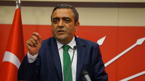 Parlamenterê CHPê: Tirkiyê hewl dide navê Kurd ji holê rake