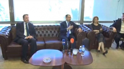 Cibûrî: Hinekan divê bi hawar û qêjî xwe bisepînin.