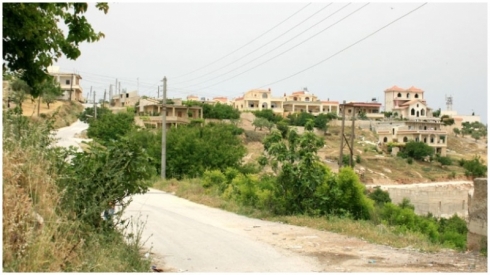 Efrîn... Erebên Xûtaya Rojhilat red dikin ji malên Kurdan derkevin