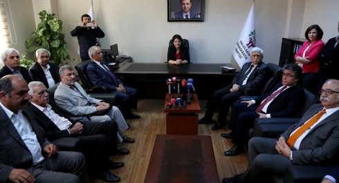 Tifaqa Kurdistanî serdana HDPê kir