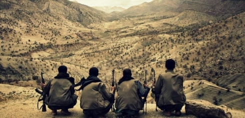 Şandeyek leşkerî ya PKKê diçe Îranê û daxwaza alîkariyê ji sipaha pasdaran dike