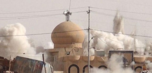 Pêşmerge, DAIŞ`ê ku pîroziyên olî diteqand kuşt