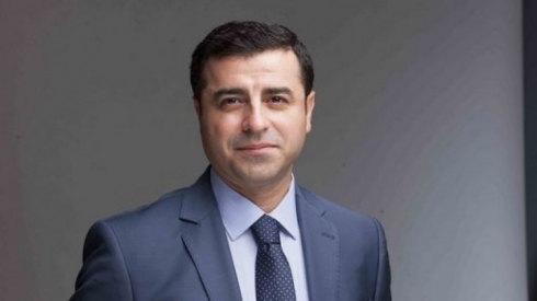 Mafê azadiya xweîfadekirinê ya Demîrtaşî hatiye binpêkirin