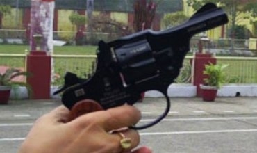 Demançeyek dijî destdirêjiya seksî