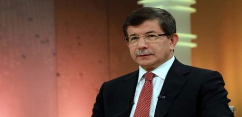 Dawudoglu: Avakirina hikûmetê li gel Kurd dûr nabînim