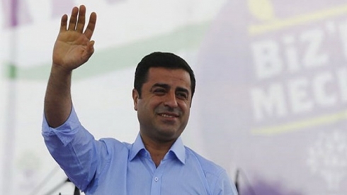 Demîrtaş: Serxwebûn wek şîrê dayikê ji Kurdan re helal e