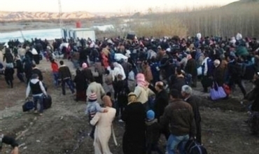 PYD nahêle 400 malbatên Kurd derbasî Herêma Kurdistanê bibin