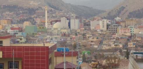 Duhok: Jinekê xwe ji qata 6`ê avêt xwarê