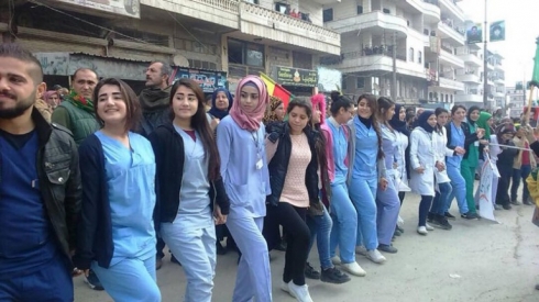 Bi govend û dîlanan êrîşên Tirkiyeyê hatin mehkûm kirin