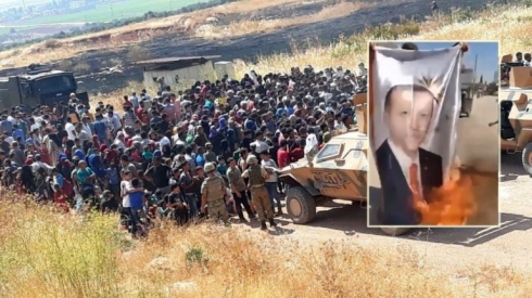 Bi diruşma ‘Allahu Ekber’ wêneyê Erdogan şewitandin