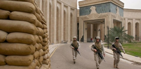 Amerîka ji parastina dîplomatên xwe Iraqê berpirs digre