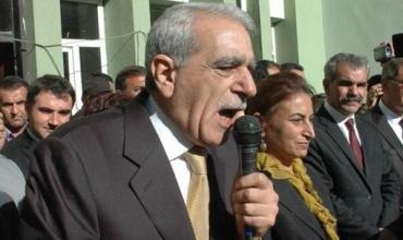 Turk û Tugluk: Bila gelê me xwedî li şehîdên xwe derkeve