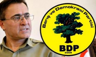 Sekreterê PDKê Ezîzî beşdarî kongreya BDPê dibe