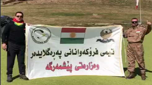 Du pêşmergeyên Kurd beşdariya festîvaleke cîhanî kirin