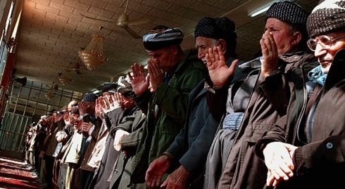 Friday Prayers at Sulaymaniyah Mosques Halted after Preacher Died from Coronavirus