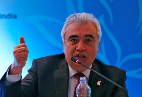 Deep OPEC+ cuts won't be enough to prevent oil inventory build: IEA head