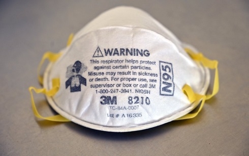 Trump denies 'piracy' over 200,000 missing masks destined for Berlin