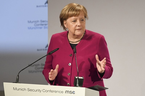 Merkel defends Iran deal, multilateralism but Pence resists