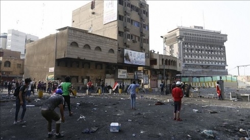 Baghdad: Clashes Erupt after Protesters Take Back to Streets