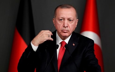 Turkey seeks global funding help to gird against lira shock