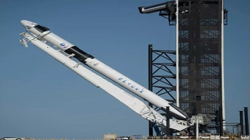 NASA gives go-ahead for first crewed SpaceX flight on May 27