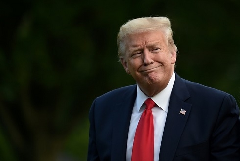 Trump to target social media with executive order