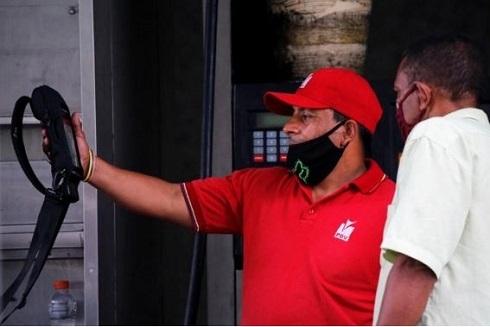 Iran says it is ready to continue fuel shipments to Venezuela