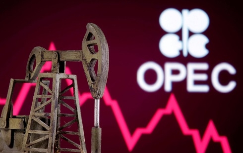 OPEC+ may meet over oil cuts this week if laggards agree to comply: Sources  
