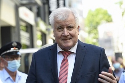 Germany's interior minister bans right-wing extremist Nordadler group