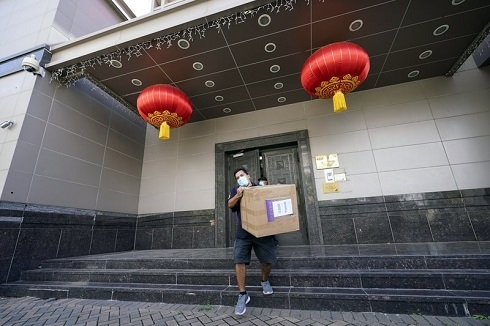 China tells US to close consulate in Chengdu in growing spat