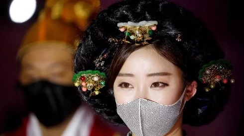 South Korea reports Covid-19 spike, virus-wracked US states tighten controls