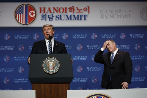 Trump, Kim end summit with standoff over easing US sanctions