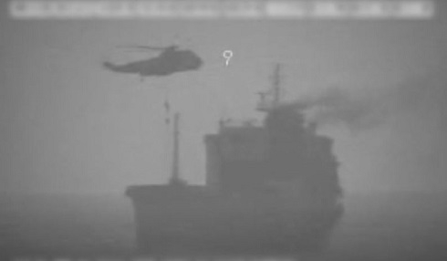 US says Iran briefly seizes oil tanker near Strait of Hormuz