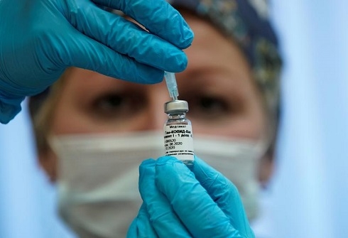 Russia says COVID-19 vaccine is 92% effective on early data