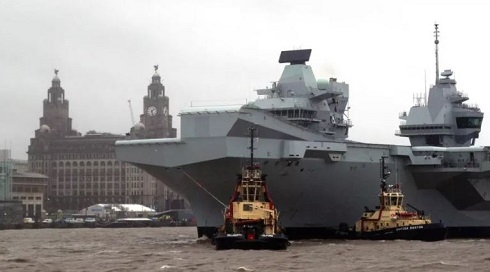 France to 'keep calm and carry on' as UK readies navy to protect fishing rights