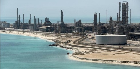 Saudi cut to boost oil market de-stocking, even as demand falters