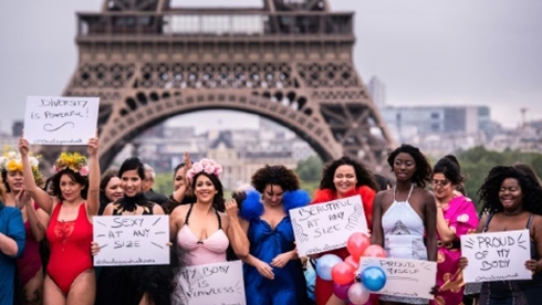 Curvy women defy stereotypes with Eiffel Tower fashion show