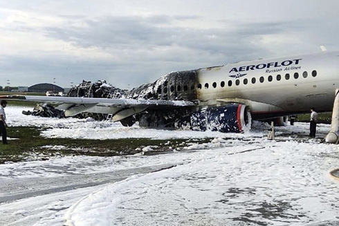 41 dead in Moscow plane fire; Experts hunt for reason why