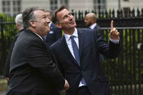 Pompeo says US will wait to see what Iran does