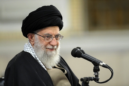 Iran supreme leader criticizes politicians amid US tensions