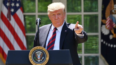 Trump says he will send 1,500 troops to Middle East