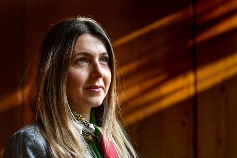 Iranian headscarf campaigner calls for vote boycott