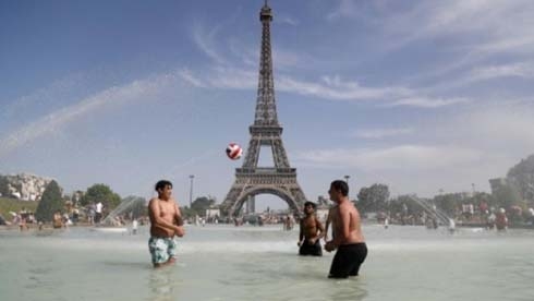 Europe gears up for record-breaking heatwave