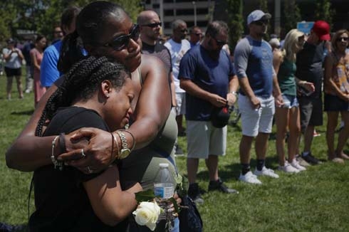 2 mass shootings in less than 24 hours shock US