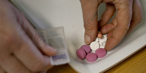 Israel approves generic HIV drug to treat COVID-19 despite doubts