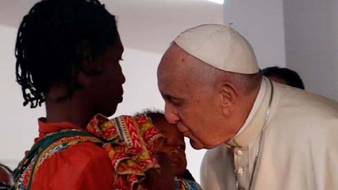 Pope Francis hails ‘right to peace’ as he ends Mozambique visit