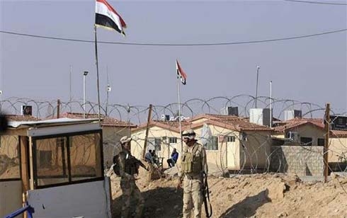 Iraq to reopen border for trade, tourism with Syria